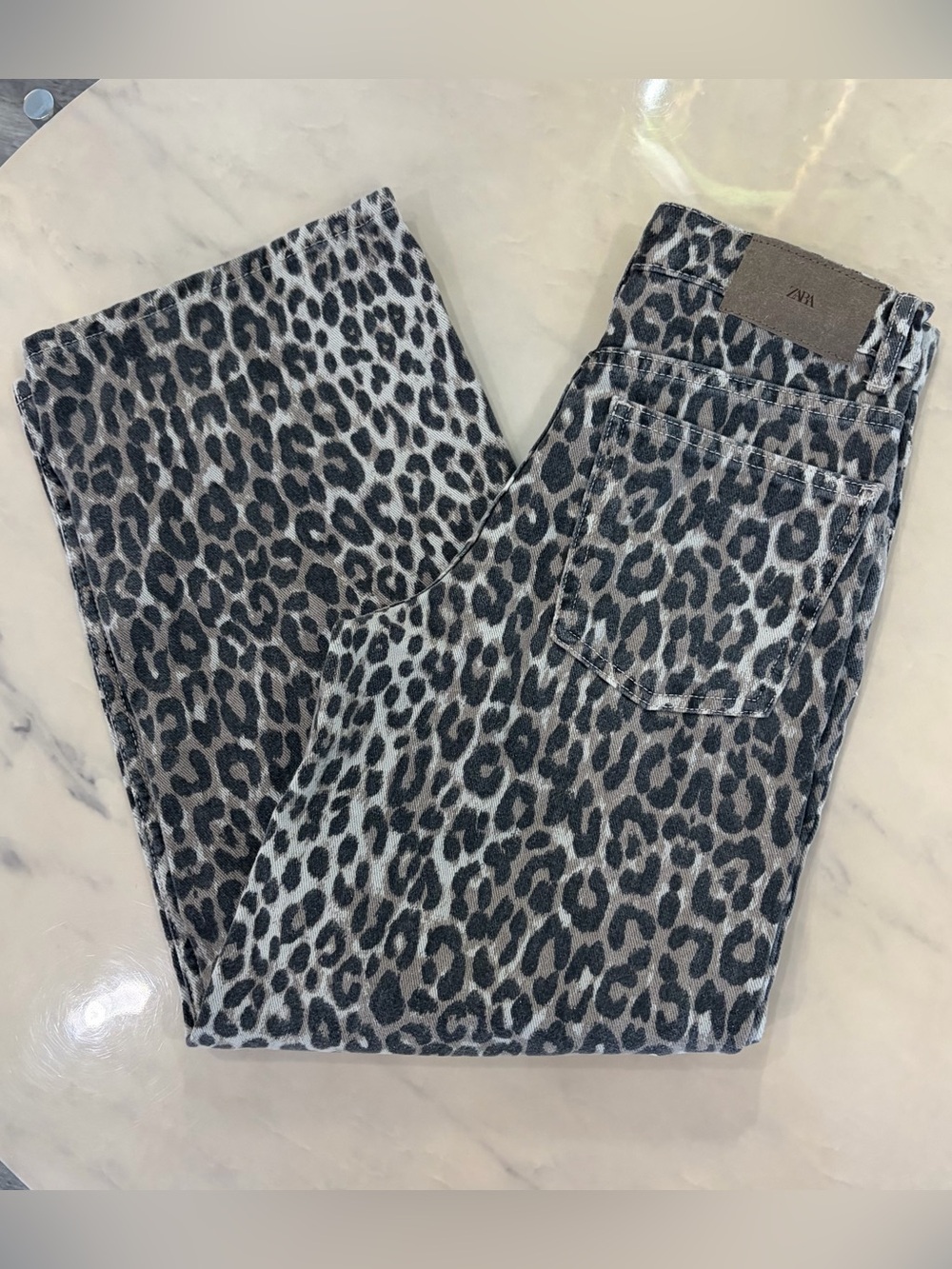 Zara Girls Leopard Print Wide Leg Jeans. - Picture 2 of 10